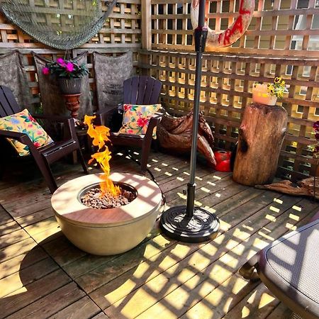 Hotel Seas The Day House 5 Star Hottub Pets Bbq Fire Premier Location Gibsons Exterior foto