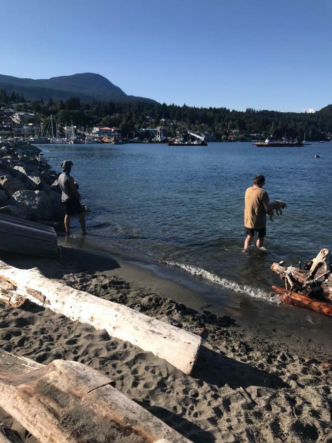 Hotel Seas The Day House 5 Star Hottub Pets Bbq Fire Premier Location Gibsons Exterior foto